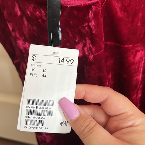 NWT H&M velvet dress size 12 - Picture 3 of 4